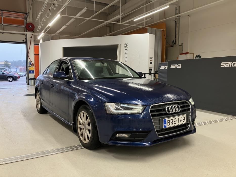 AUDI A4 2013