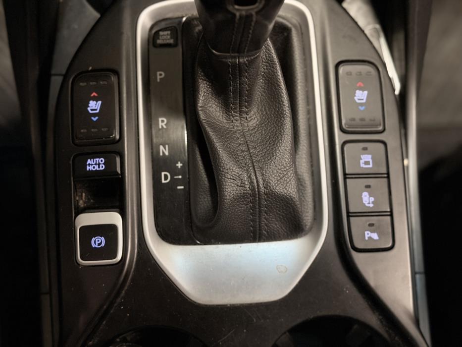 HYUNDAI Santa Fe 2017
