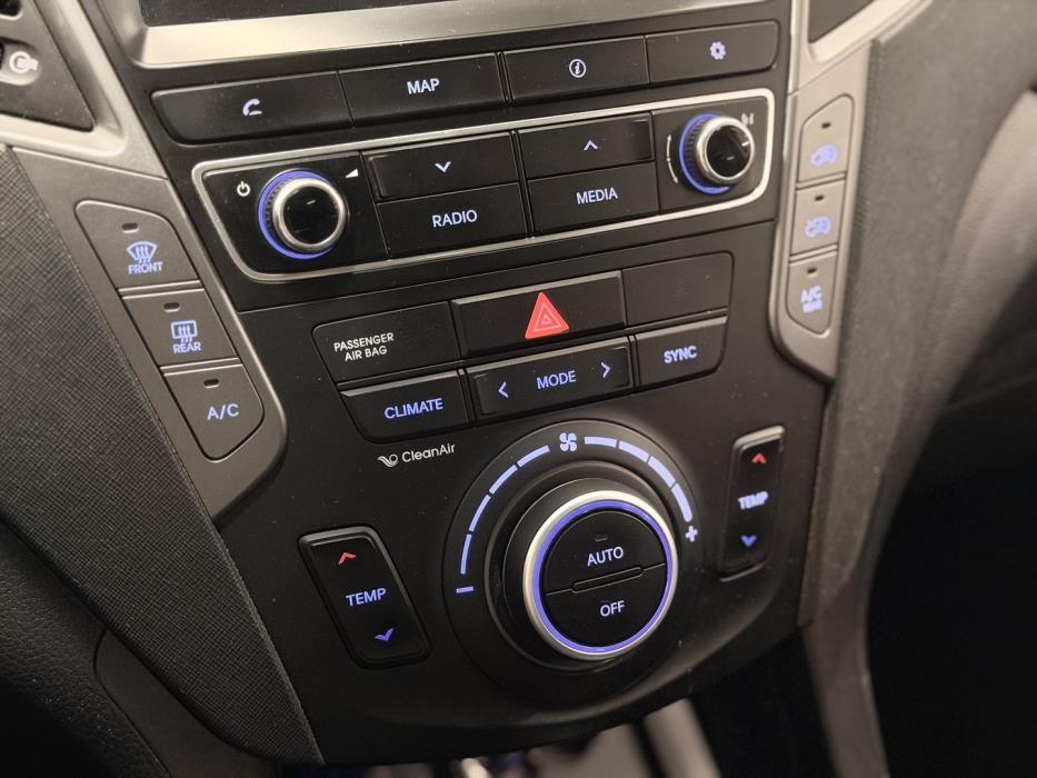 HYUNDAI Santa Fe 2017