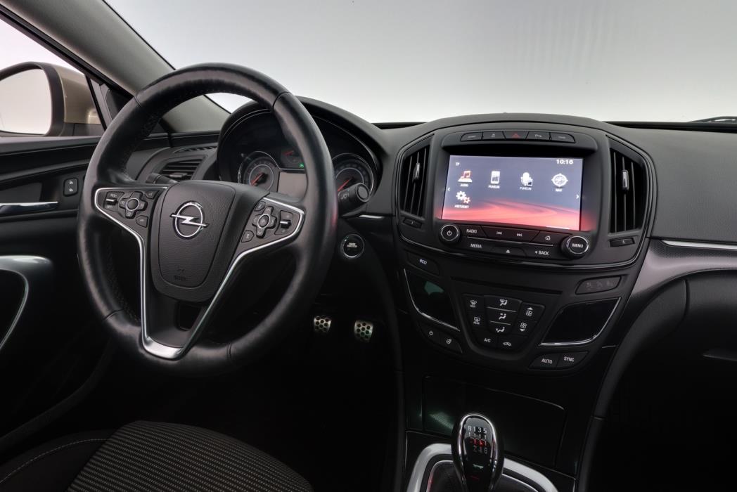 OPEL Insignia 2014