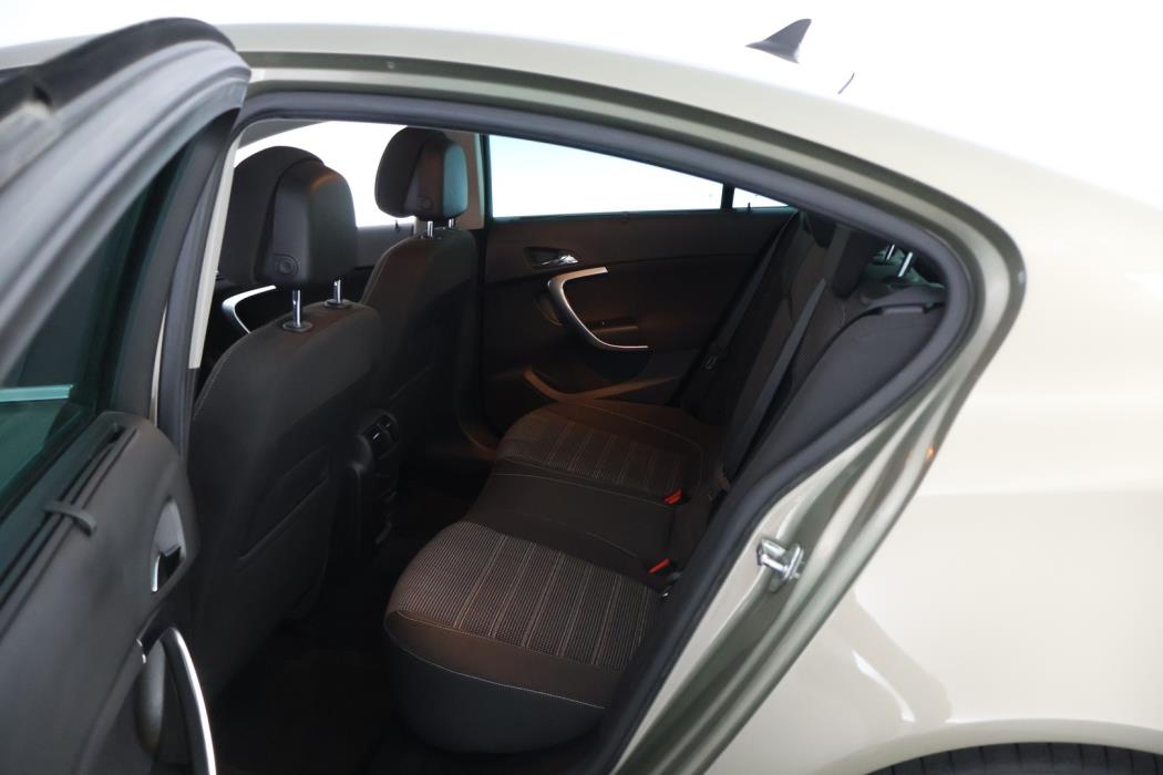 OPEL Insignia 2014