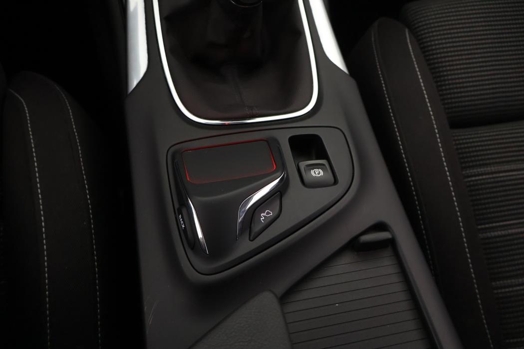 OPEL Insignia 2014