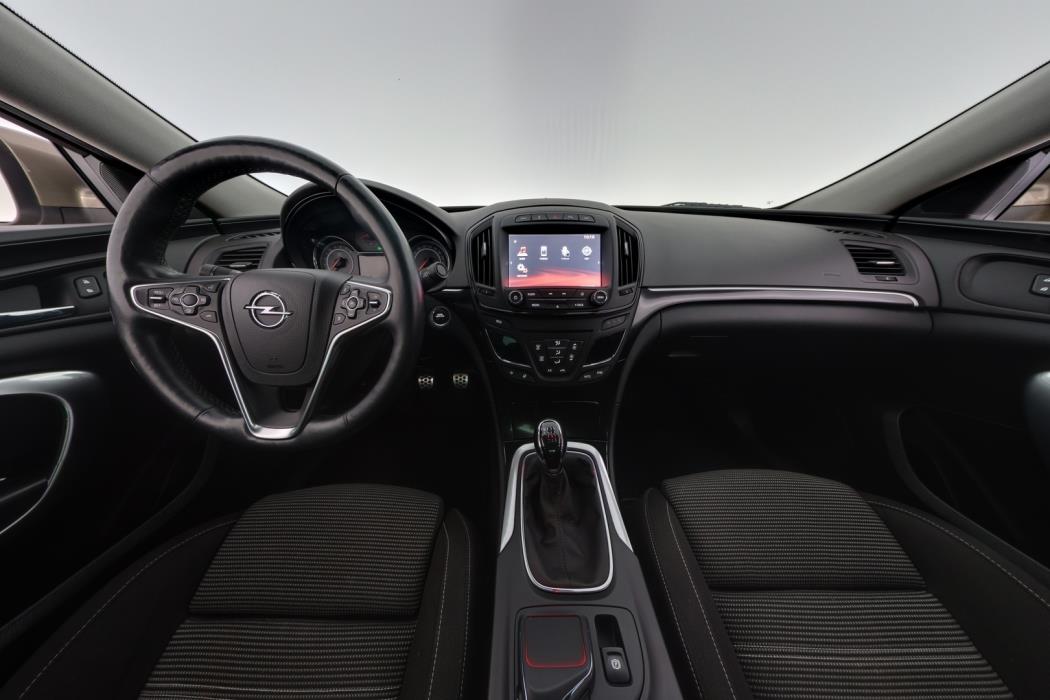 OPEL Insignia 2014