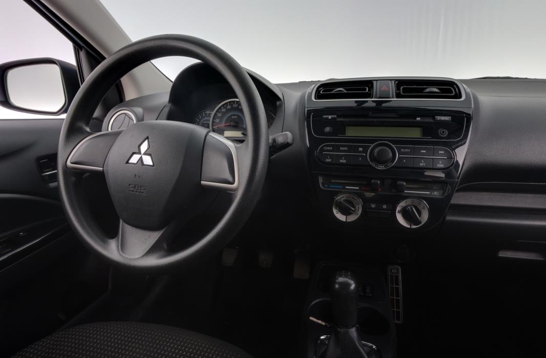 MITSUBISHI Space Star 2015