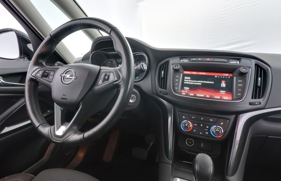 OPEL Zafira 2017