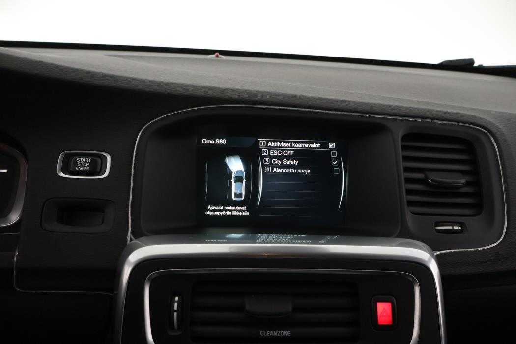 VOLVO S60 Cross Country 2017