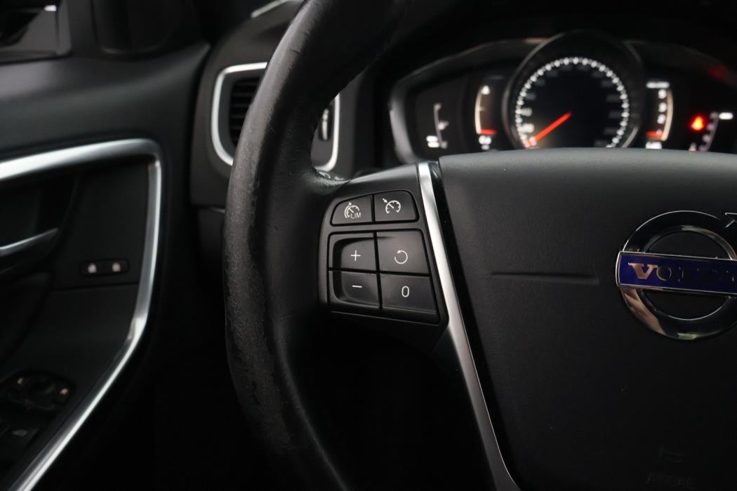 VOLVO S60 Cross Country 2017