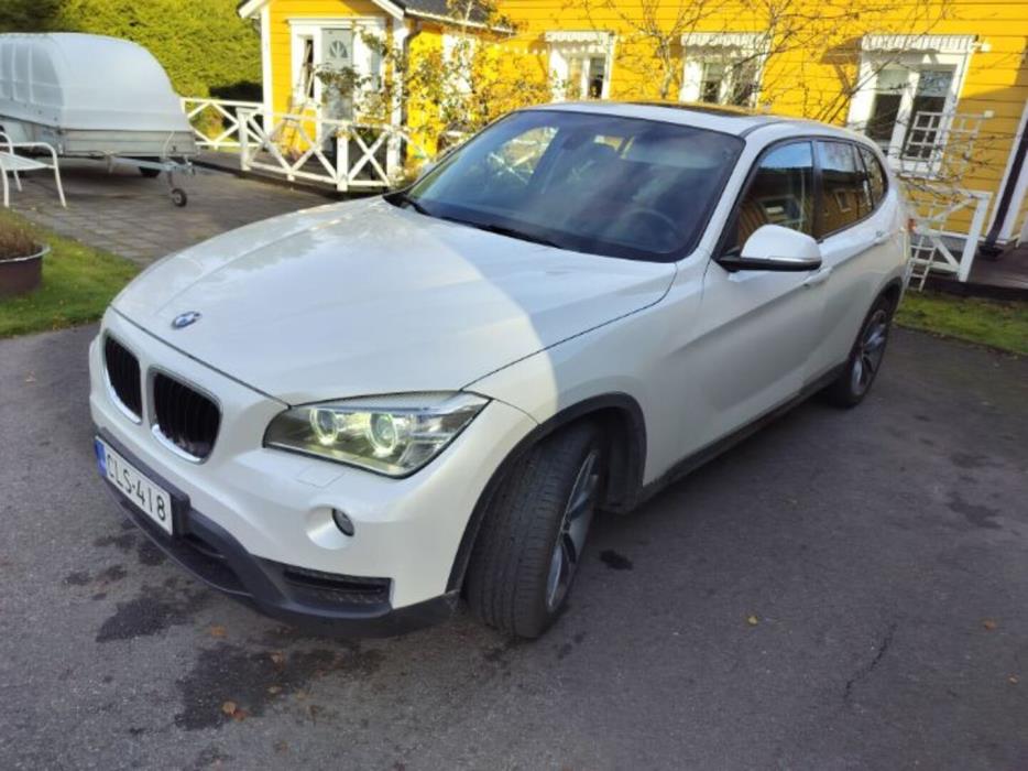 BMW X1 2012