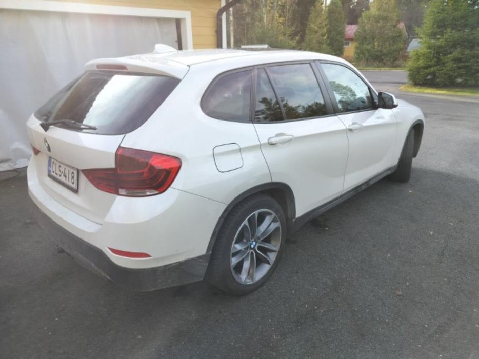 BMW X1 2012