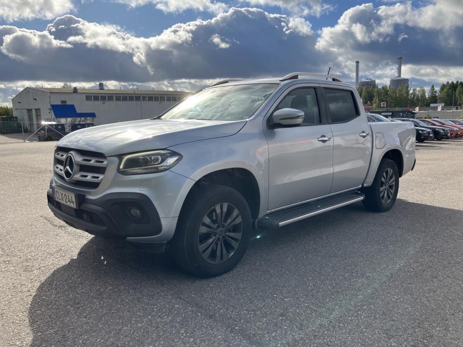 MERCEDES-BENZ X 2019