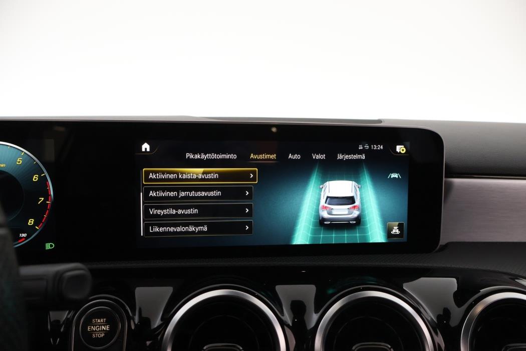 MERCEDES-BENZ A 2019