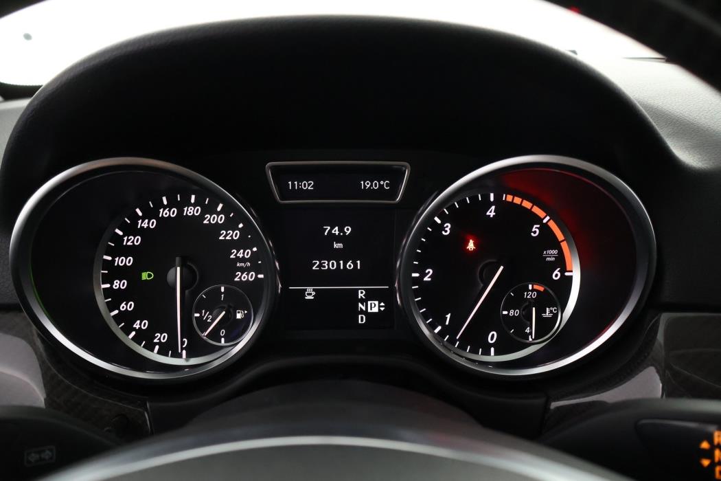 MERCEDES-BENZ ML 2012