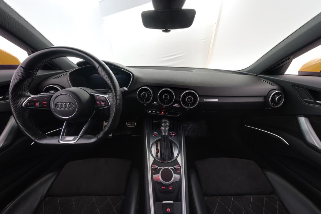 AUDI TT 2015