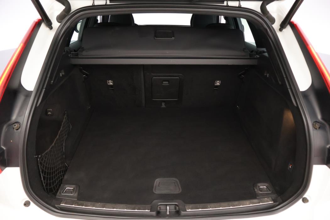 VOLVO XC60 2020