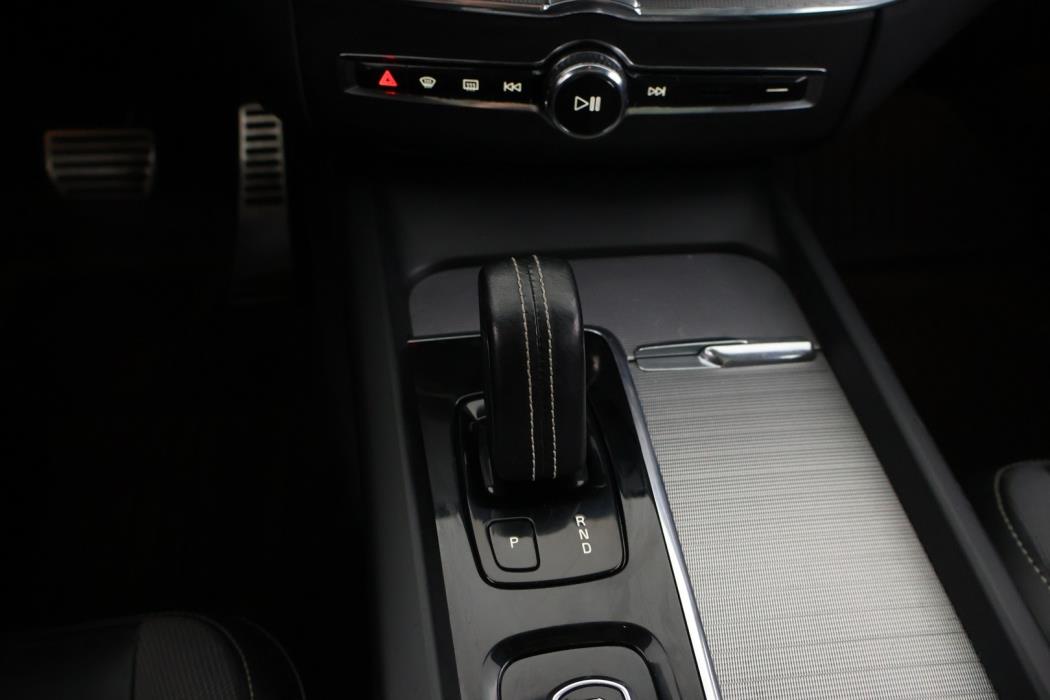VOLVO XC60 2020