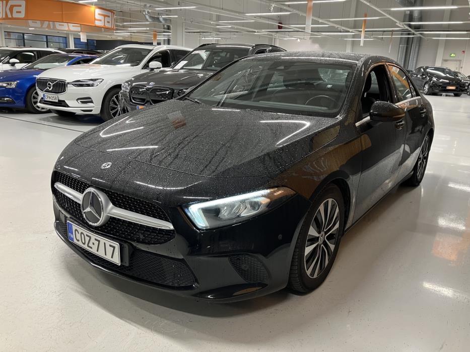MERCEDES-BENZ A 2021