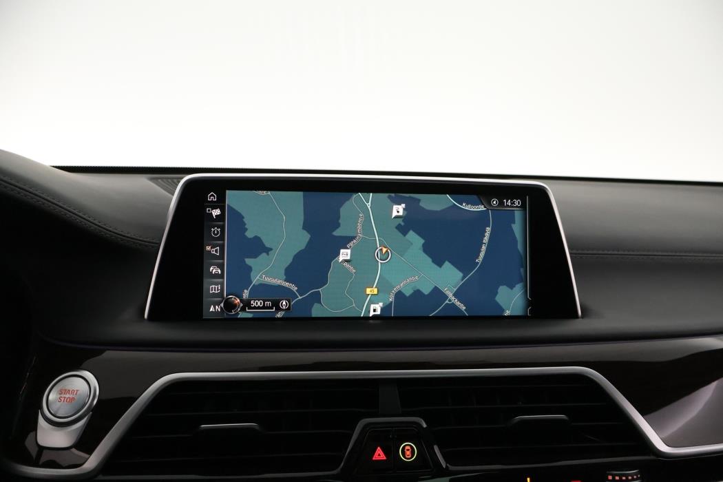 BMW 740 2016