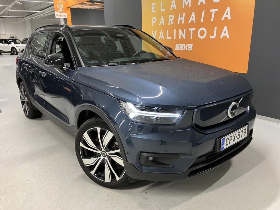 VOLVO XC40 2022