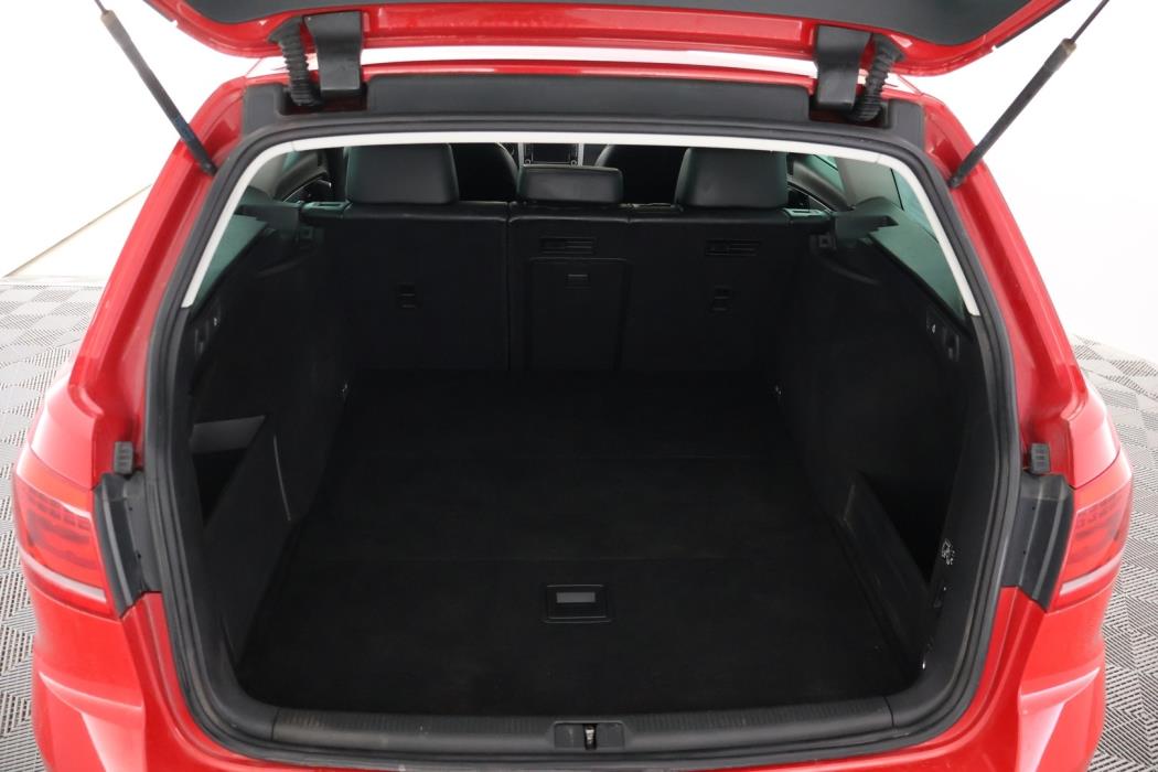 VOLKSWAGEN Passat 2013