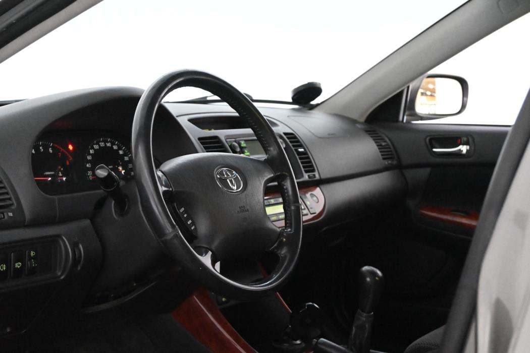 TOYOTA Camry 2004