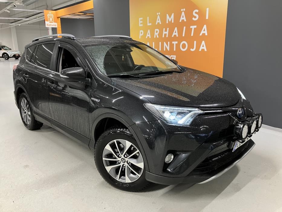TOYOTA RAV4 2016