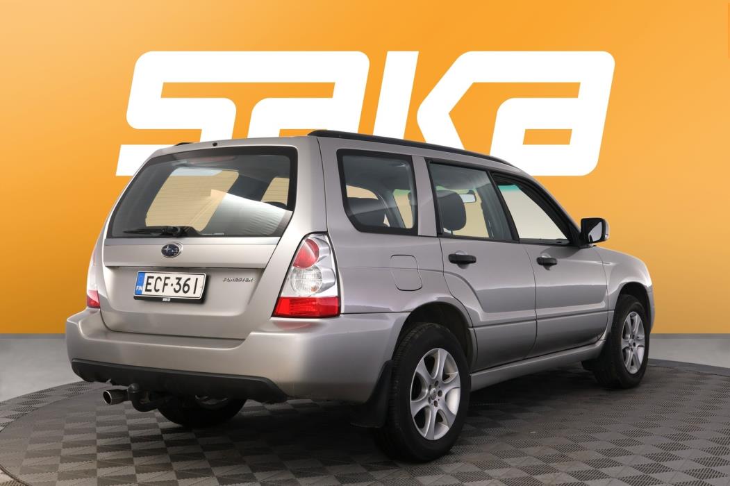 SUBARU Forester 2006