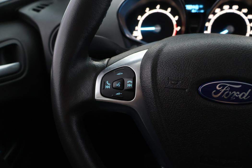 FORD Tourneo Courier 2014