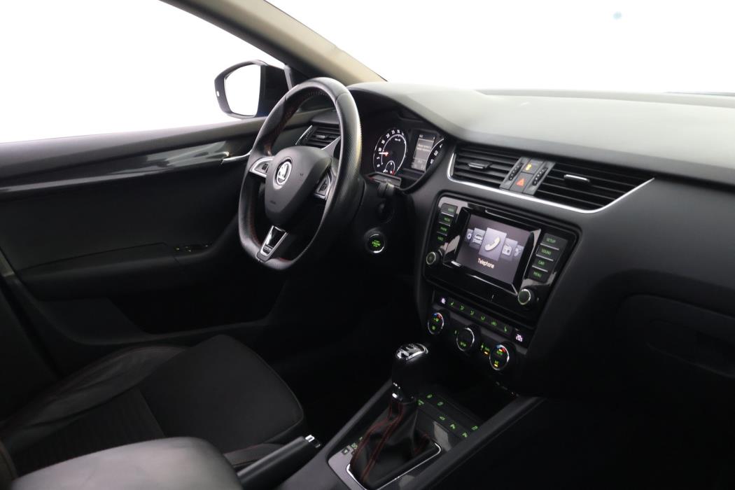 SKODA Octavia 2015