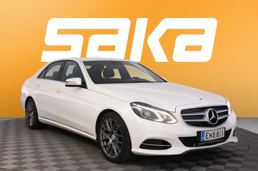 MERCEDES-BENZ E 2016