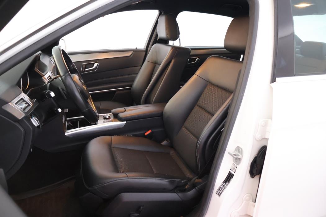 MERCEDES-BENZ E 2016
