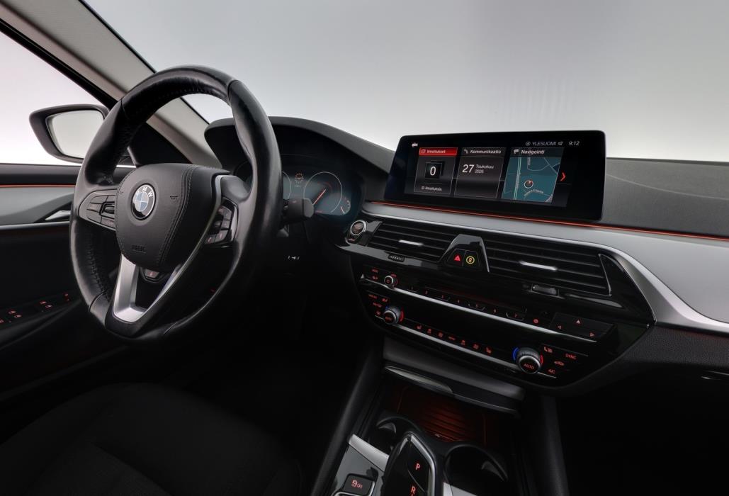 BMW 520 2019