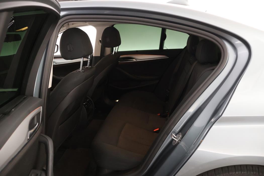BMW 520 2019
