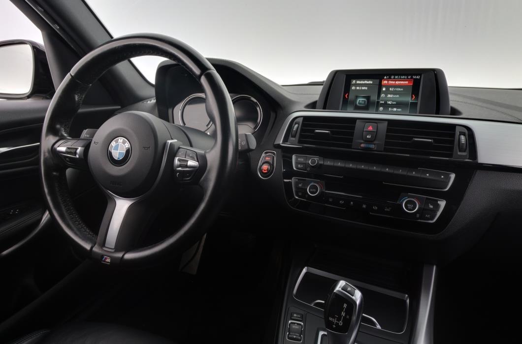 BMW 118 2018