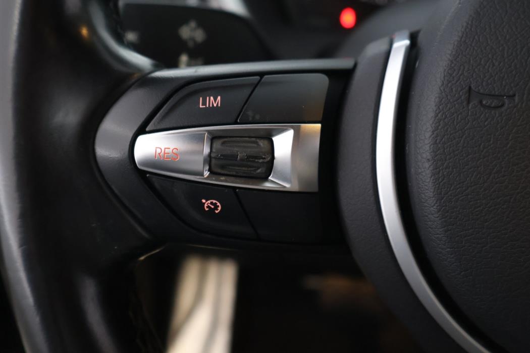 BMW 118 2018