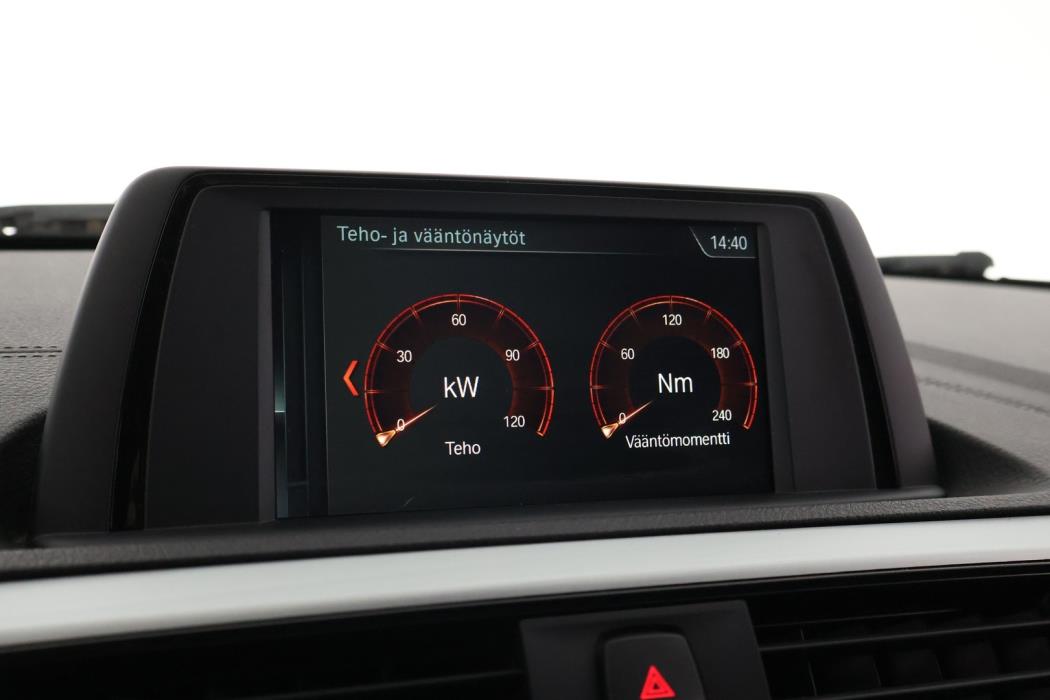 BMW 118 2018