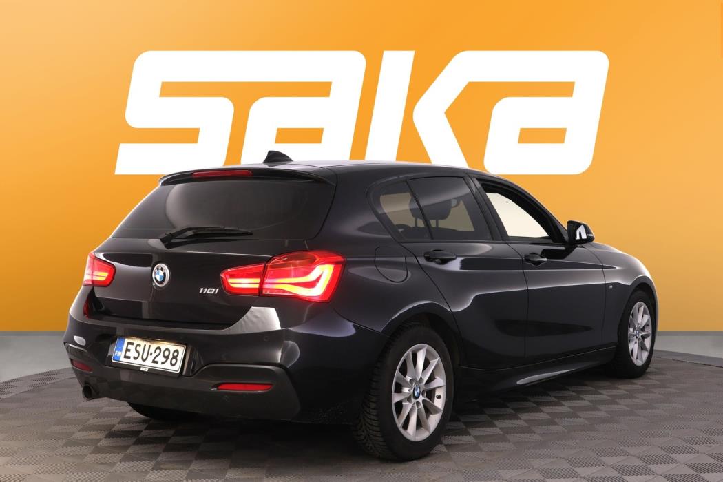 BMW 118 2018