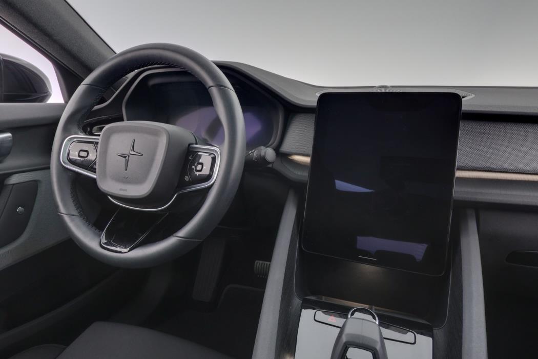 POLESTAR 2 2024