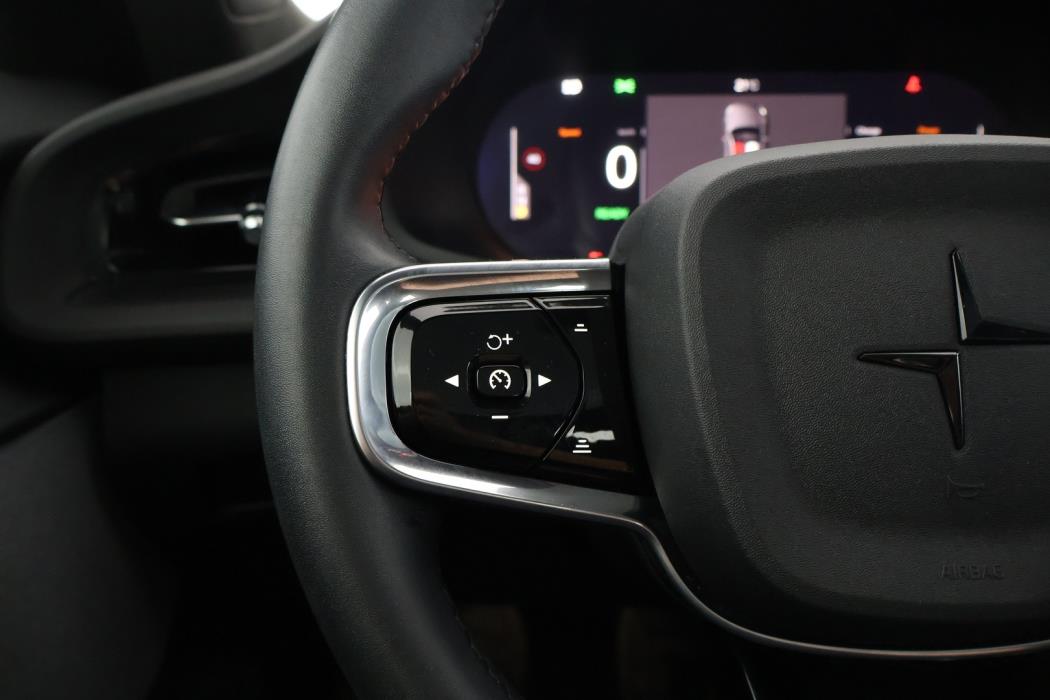 POLESTAR 2 2024