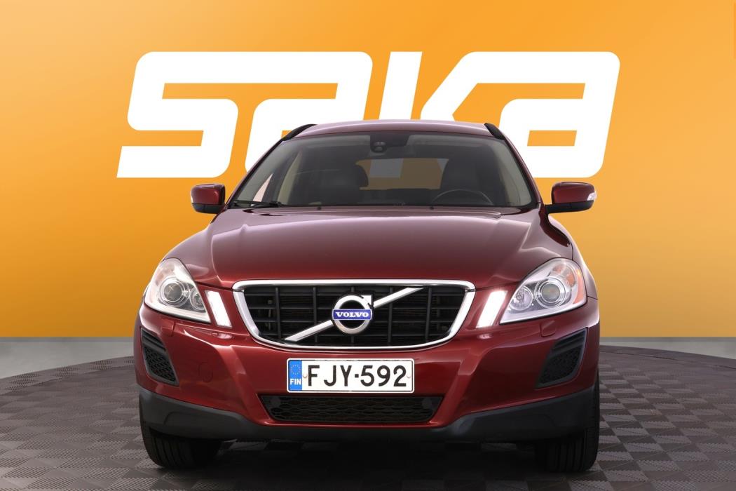 VOLVO XC60 2011