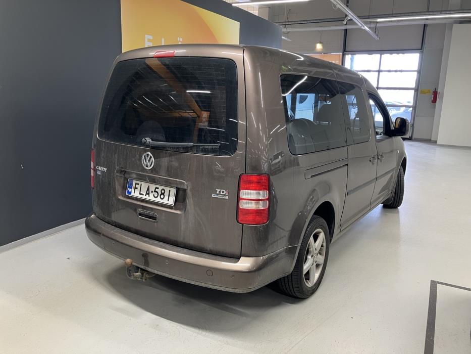 VOLKSWAGEN Caddy Maxi 2013