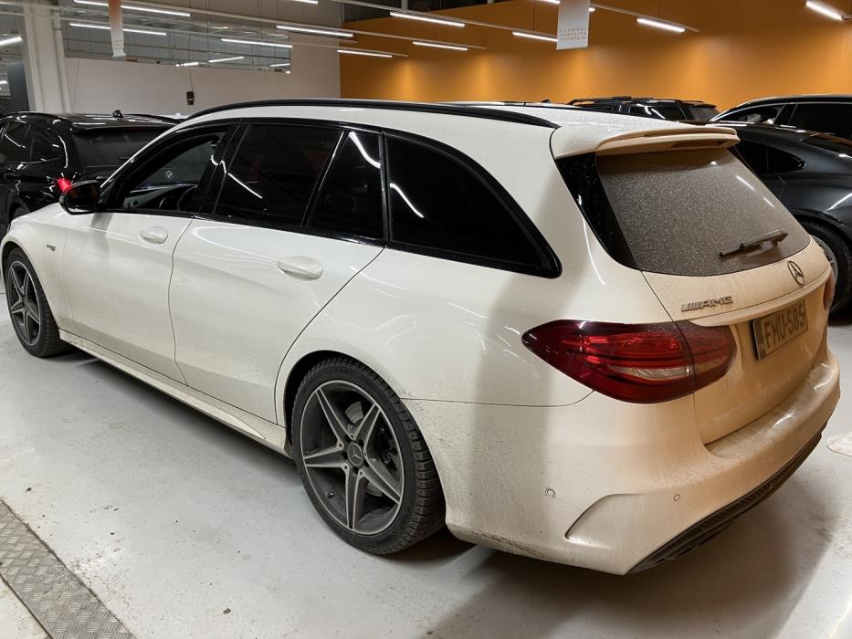 MERCEDES-BENZ C 2017