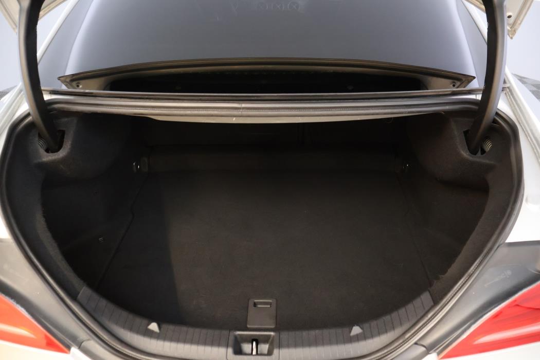 MERCEDES-BENZ CLA 2014