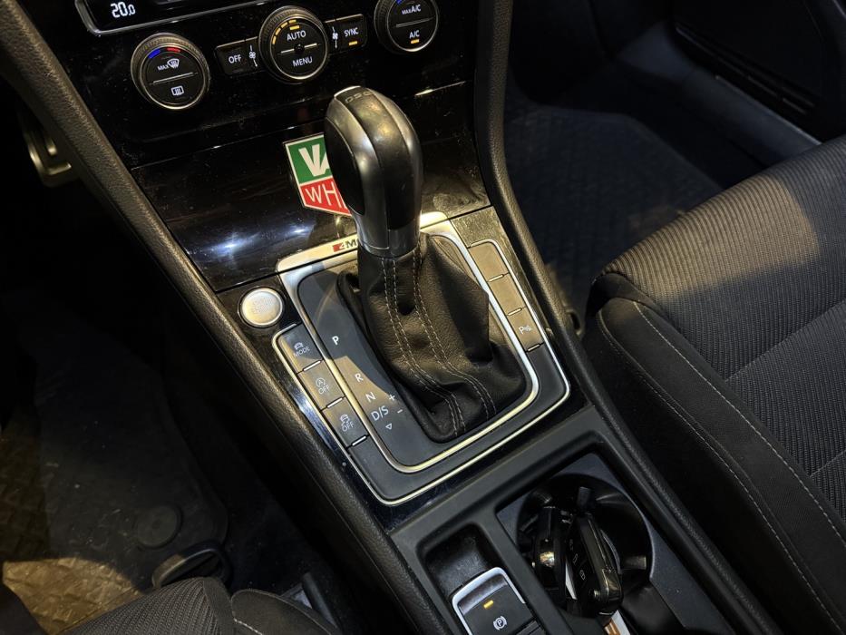 VOLKSWAGEN Golf 2018