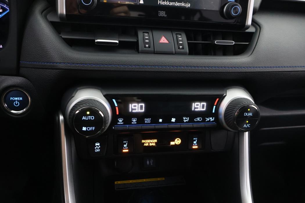TOYOTA RAV4 2019