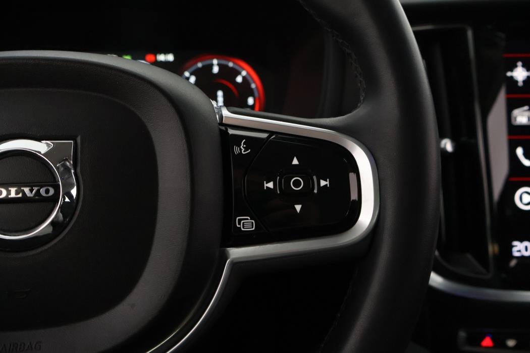 VOLVO V60 Cross Country 2022