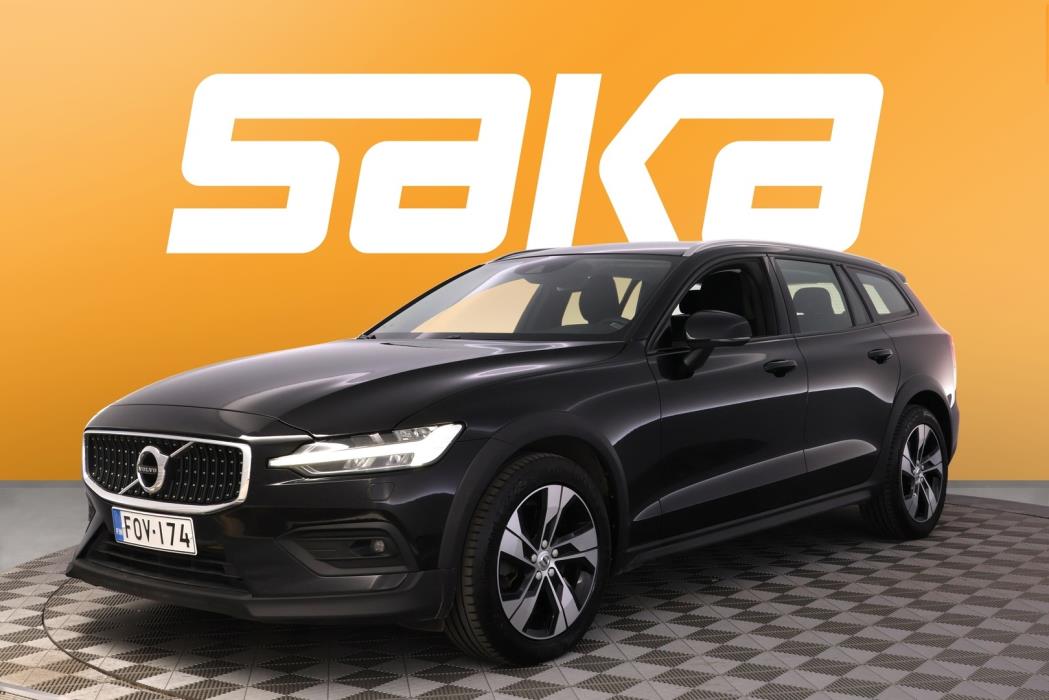 VOLVO V60 Cross Country 2022