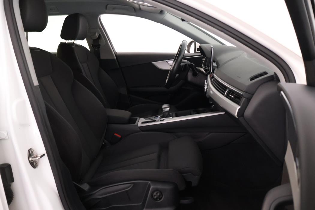AUDI A4 allroad 2022