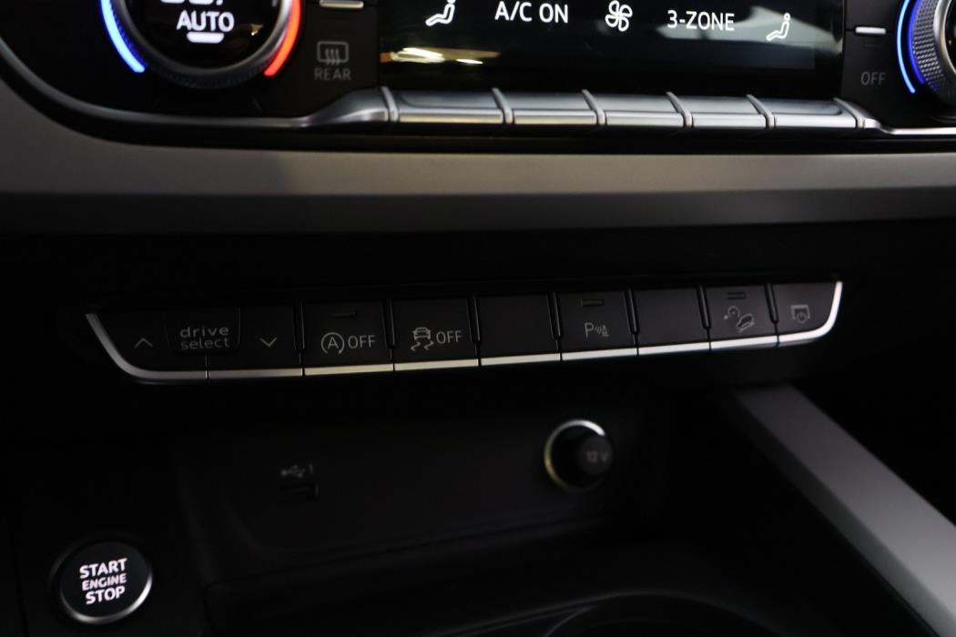 AUDI A4 allroad 2022