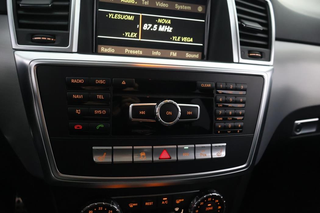 MERCEDES-BENZ ML 2012