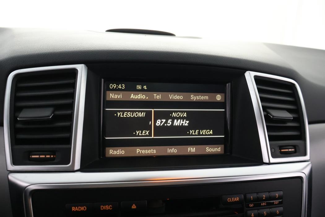 MERCEDES-BENZ ML 2012